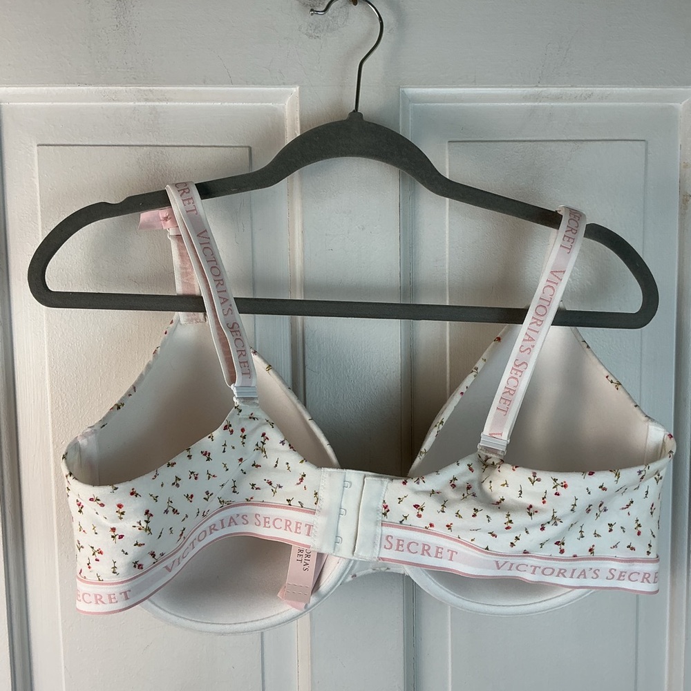 Victoria's Secret White Floral T-Shirt Bra - Picture 4 of 7